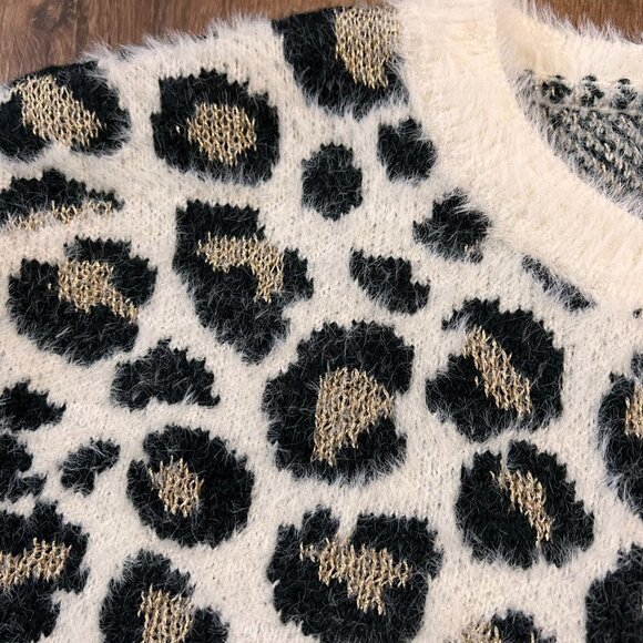 NWT Love Ellie Mallie Crew Neck Animal Print Fuzzy Sweater Sz XXL - Picture 4 of 14